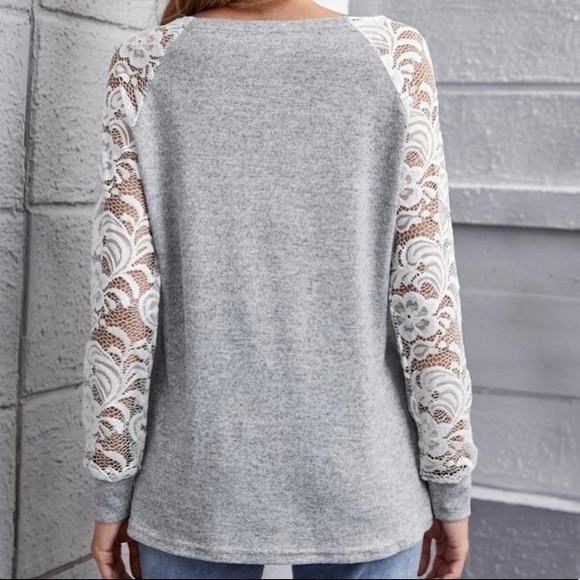 Light Grey Lace Sleeve Sweater Top in XS - Picture 3 of 3